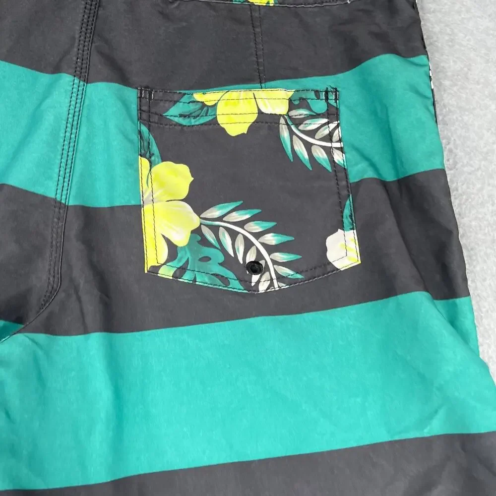 Quiksilver Swim Trunks Mens Green Black Striped Board Shorts Draw String Size 30